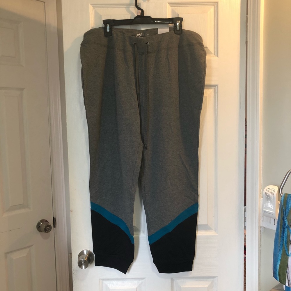 Joggers, BNWT size 18/20